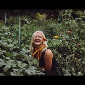 Meet your Posher, Annika